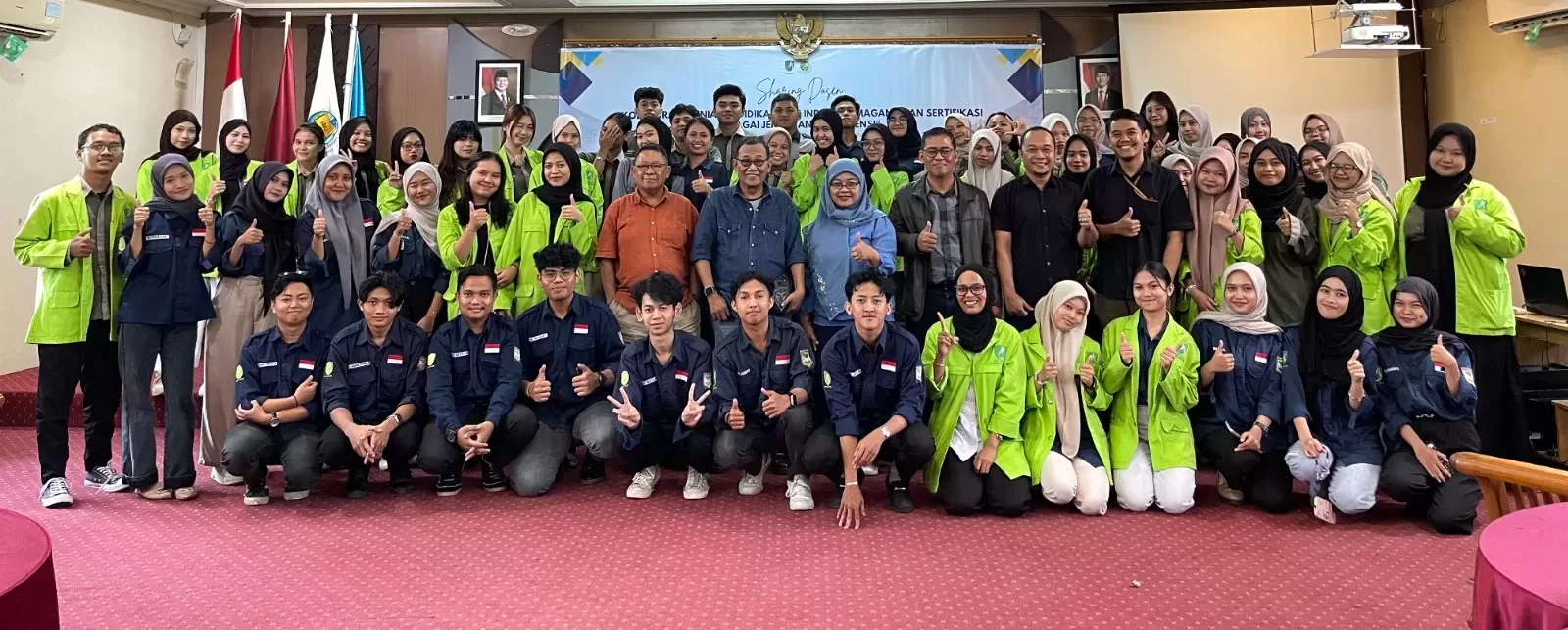 Sharing Dosen: Strategi Pengembangan Kompetensi Mahasiswa Administrasi Bisnis